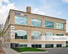 1000 University Avenue West