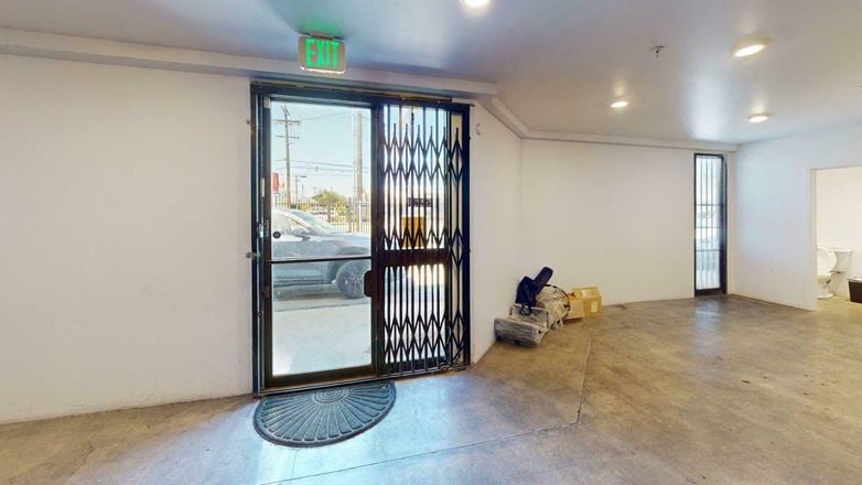15224 S Figueroa St