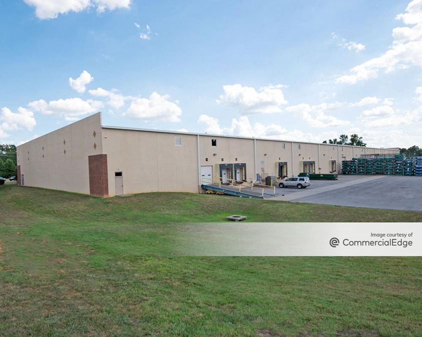 45 Brookfield Oaks Drive, Greenville Industrial Space For Lease