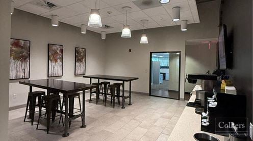 ±25,600-SF Office Suite Conveniently Located off N Pleasantburg Dr