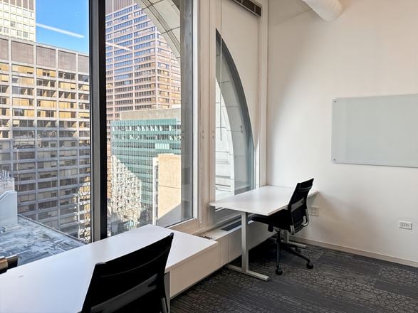 Spaces - Chicago- 1 N State Street