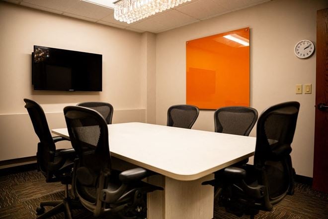 OffiCenters - Edina