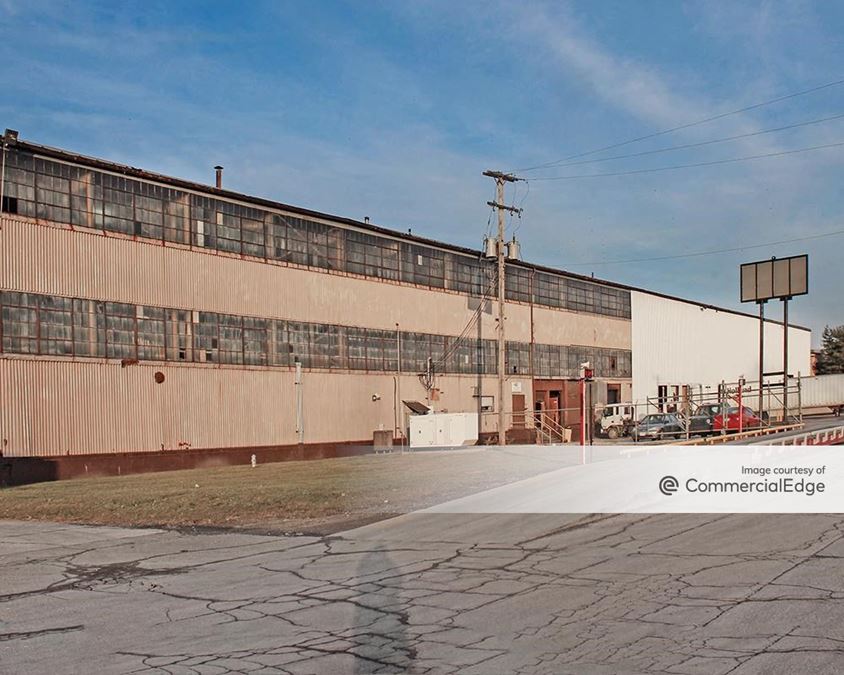 1564 Firestone Pkwy, Akron, OH 44301