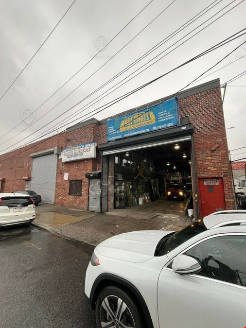 8125 Foster Ave | Single Story Vacant Warehouse for Sale