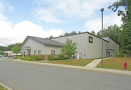 Industrial space for Rent at 5 Fairchild Square in Clifton Park