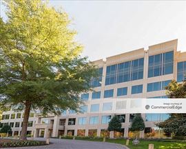 2325 Lakeview Pkwy - GA 400 Center