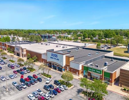 Photo of commercial space at W Walnut St & N 46th St in Rogers