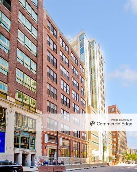 Office space for Rent at 725 South Wells Street in Chicago