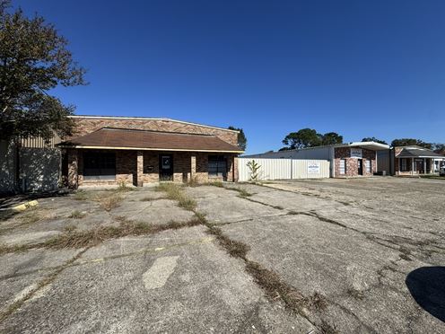 Fully Leased Office/Warehouse