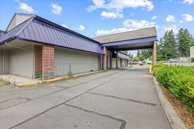 13010 Highway 99 S