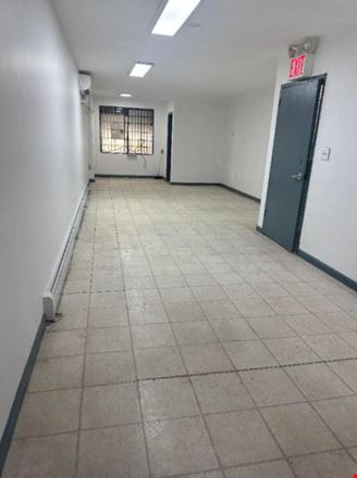 88-22 Roosevelt Ave Jackson Heights Retail Medical and Offices