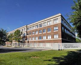 180 Glastonbury Blvd