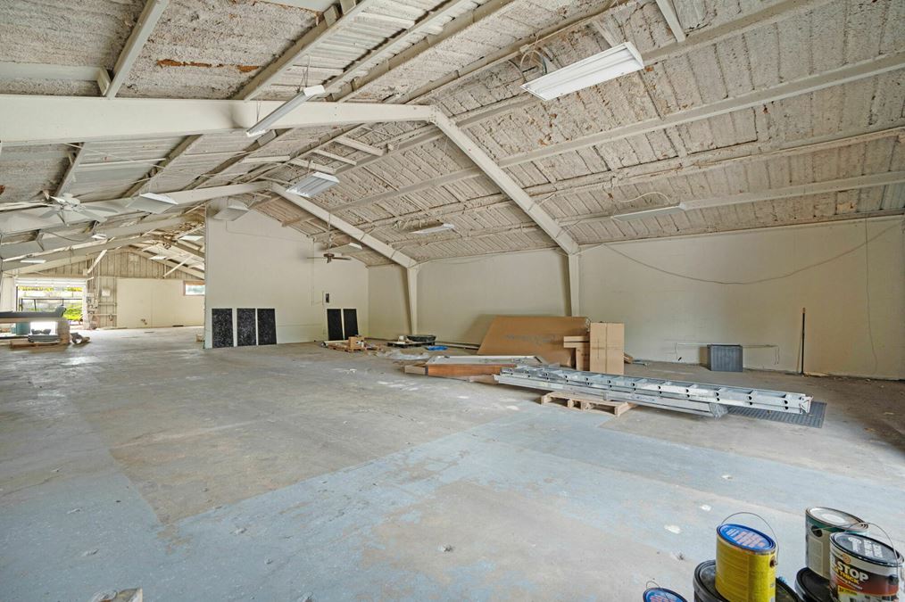 Versatile Industrial & Office Space