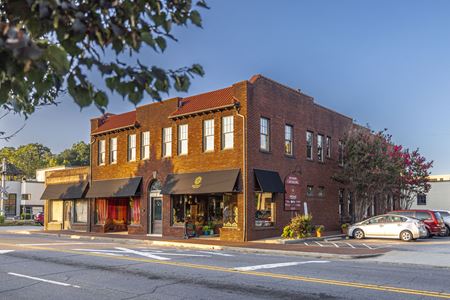 Photo of commercial space at 28 Hendersonville Road in Asheville