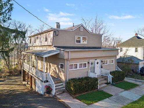 219 S Orchard St