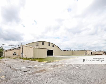 Photo of commercial space at 800 Airport Road in Terrell