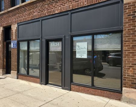 Retail space for Rent at 6634 N. Clark in Chicago