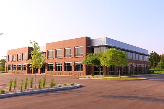 Donges Bay Office Center
