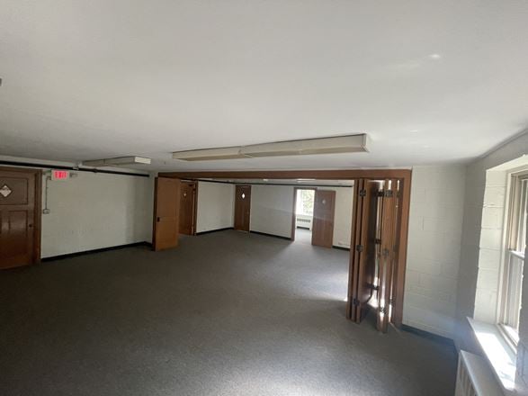 82 Woodside Rd