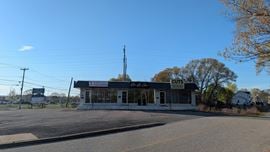 650 Greenwich Ave Warwick RI 02886