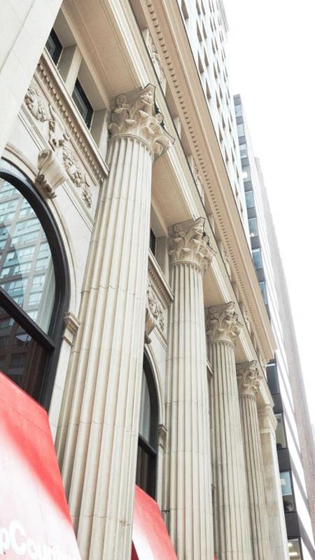 1305     Space Photo Gallery 7