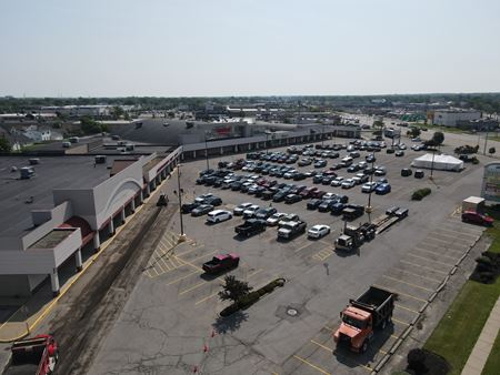 Photo of commercial space at 2309 Eggert Rd in Tonawanda
