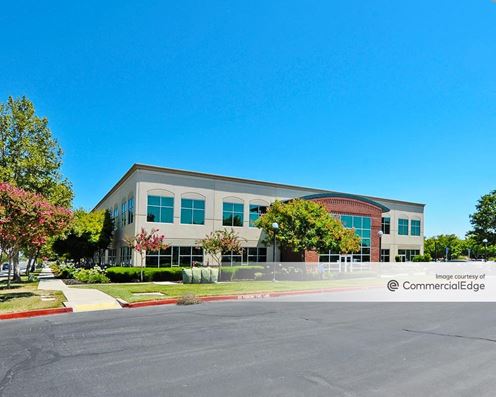 Del Paso Corporate Center 