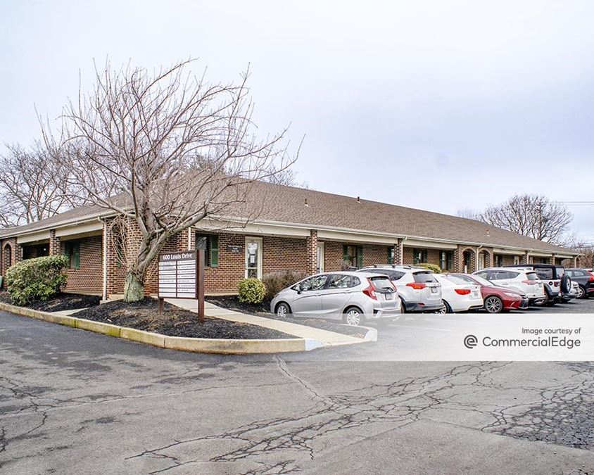 Warminster Atrium 600 Louis Drive Office Building
