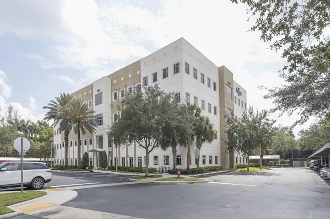 FL, West Palm Beach - Emerald View
