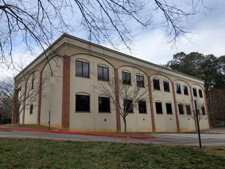 Two-Building Office Complex On Silver Comet Trail - Powder Springs