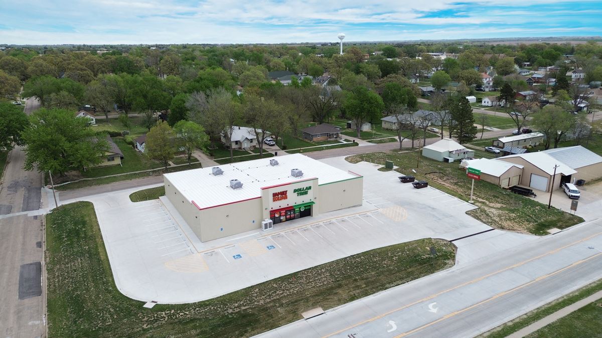 FORMER FAMILY DOLLAR/DOLLAR TREE