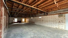 Delano Retail