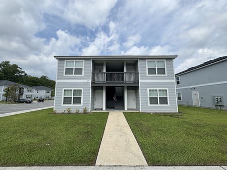 Photo of commercial space at 6547 Sweetbay Ln  in Jacksonville