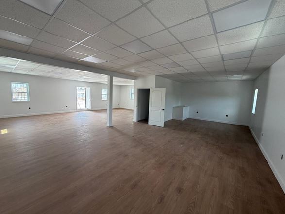 5380 Kings Hwy