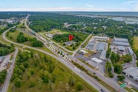 3583 Highway 17 Business