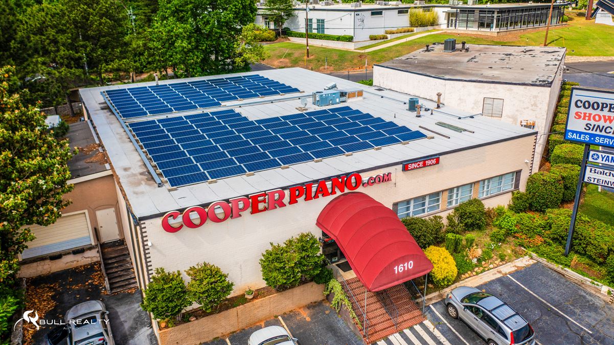 Showroom Building with I-85 Visibility | Brookhaven, GA | ±9,600 SF