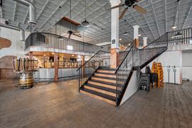 6735 N Lone Star Pkwy