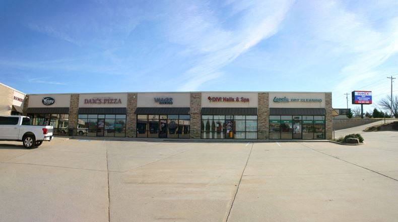 121 E Waterloo Rd - Market at Cedar Lake