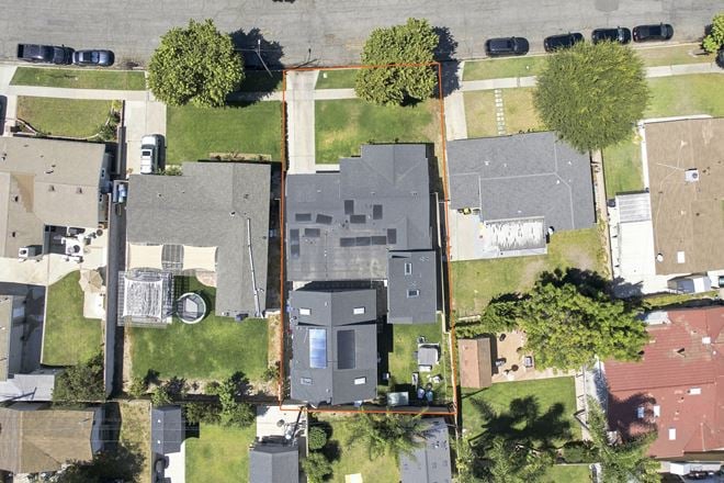 1720 Petaluma Ave