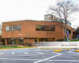 Executive Court Ctr 3
