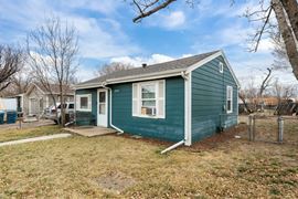5997 Magnolia St
