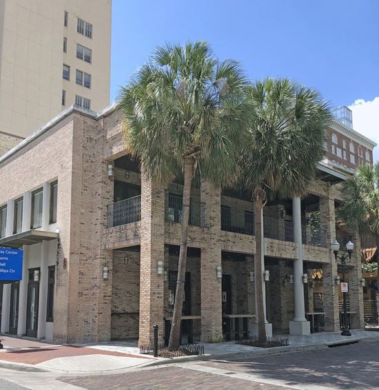 25 East Central Blvd