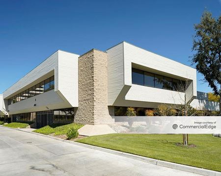 Office space for Rent at 5100 California Avenue in Bakersfield