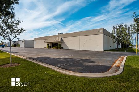 Industrial space for Rent at 2935 E La Palma Ave in Anaheim