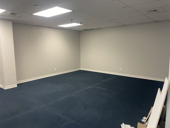 Quietwater Bldg 1 Suite 120