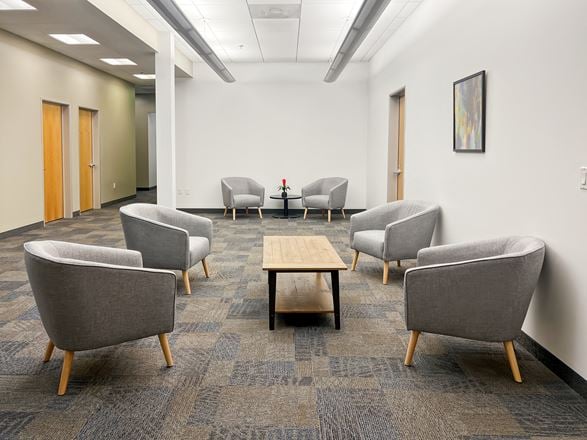 Regus - San Diego - Via del Campo
