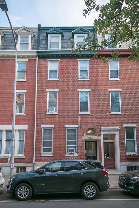 Commercial space for Sale at 1908 Pine St in Philadelphia