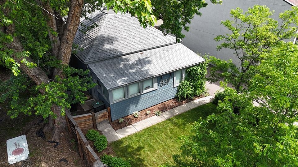 537 Canyon Blvd
