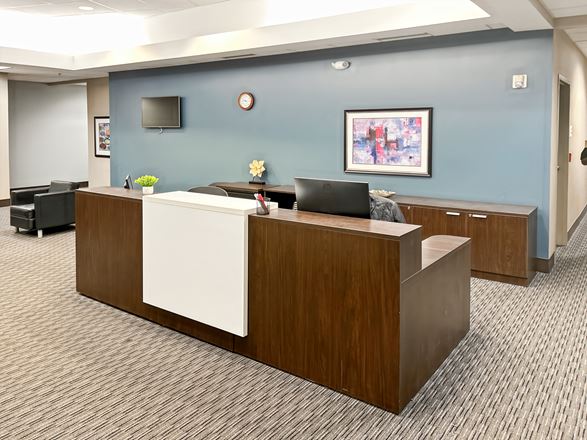 MO, Lee's Summit - Business Exchange Building