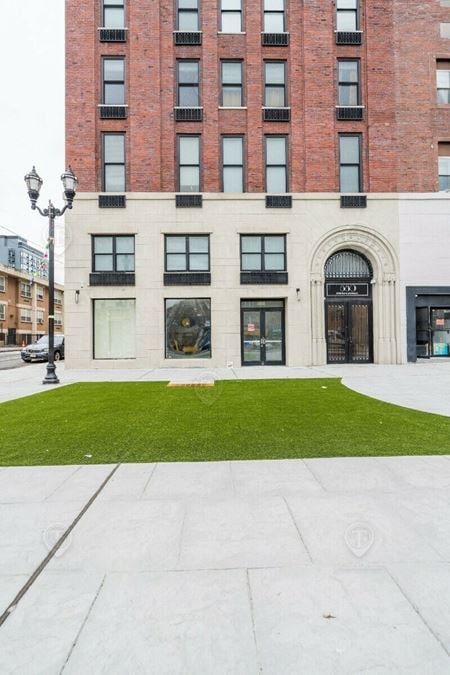 Retail space for Rent at 880 Bergen Ave in Jersey City